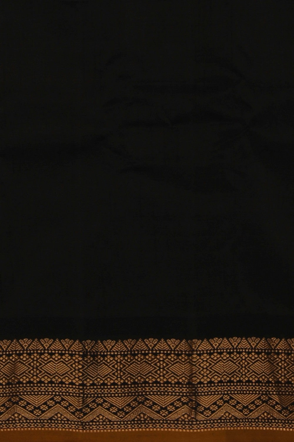 Image of Gadwal Grey Saree